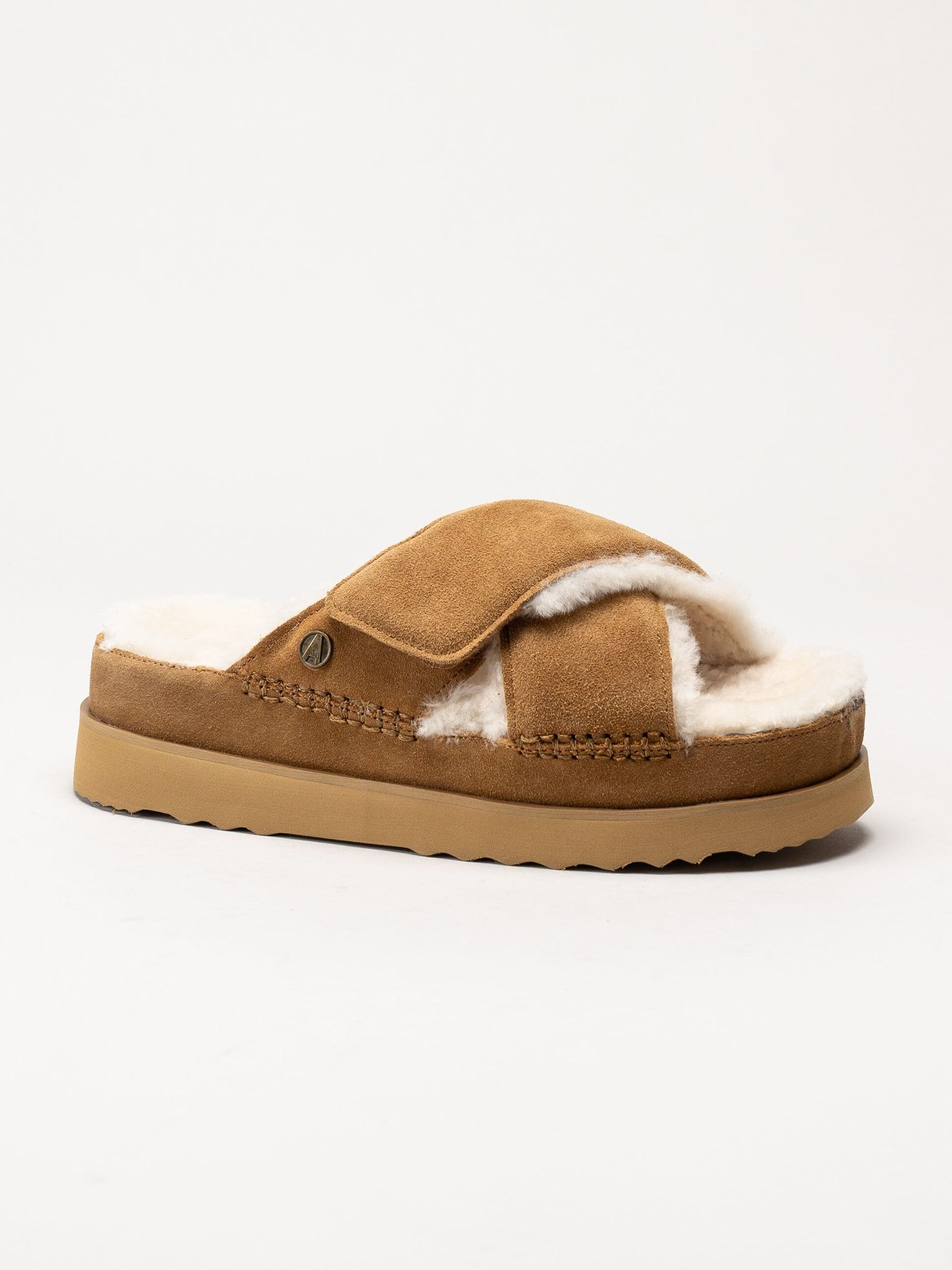 Axelda - Garda - Ljusbruna fårskinnsfodrade tofflor