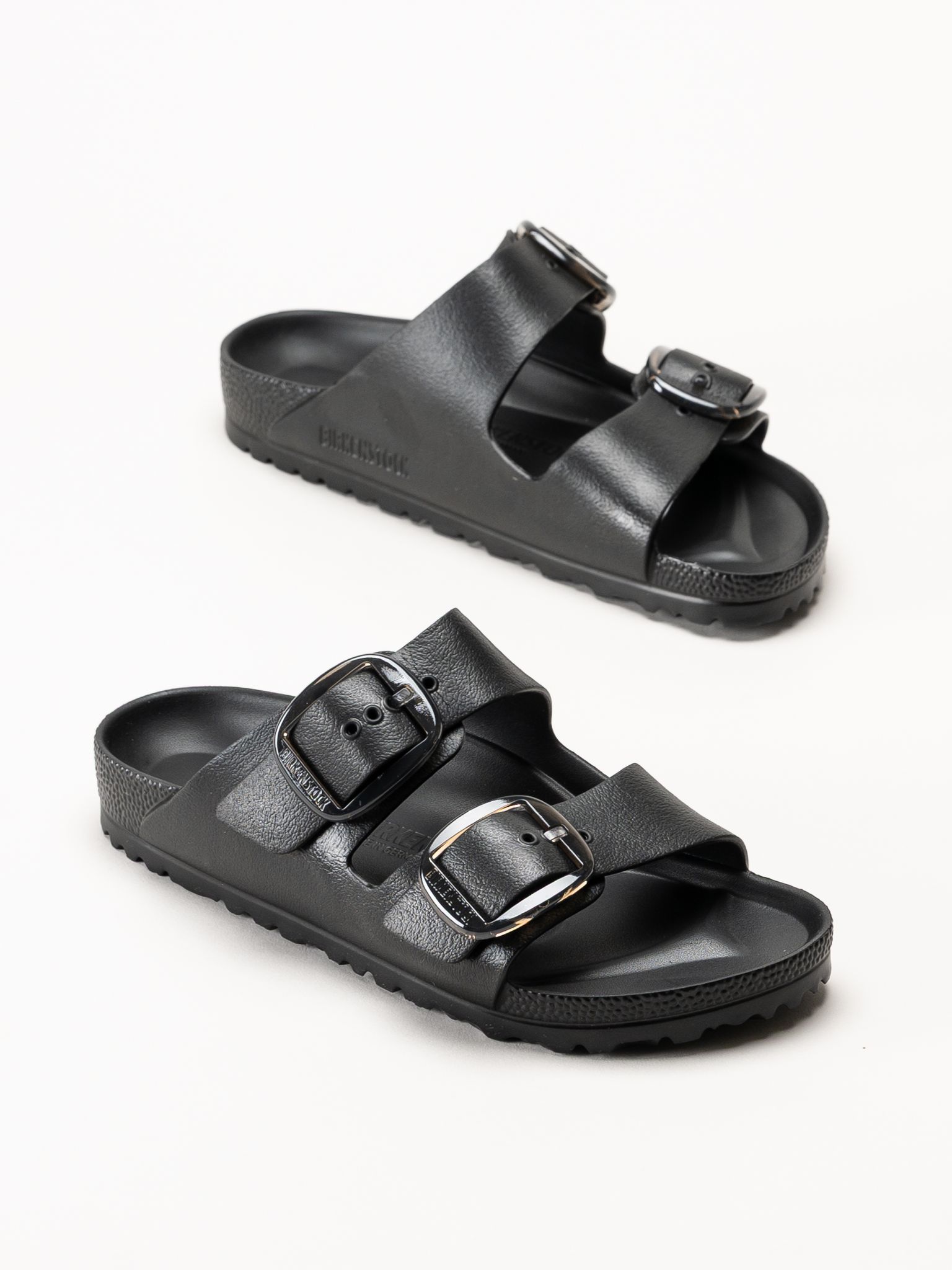 Birkenstock - Arizona Big Buckle - Svarta slip in sandaler med spännen