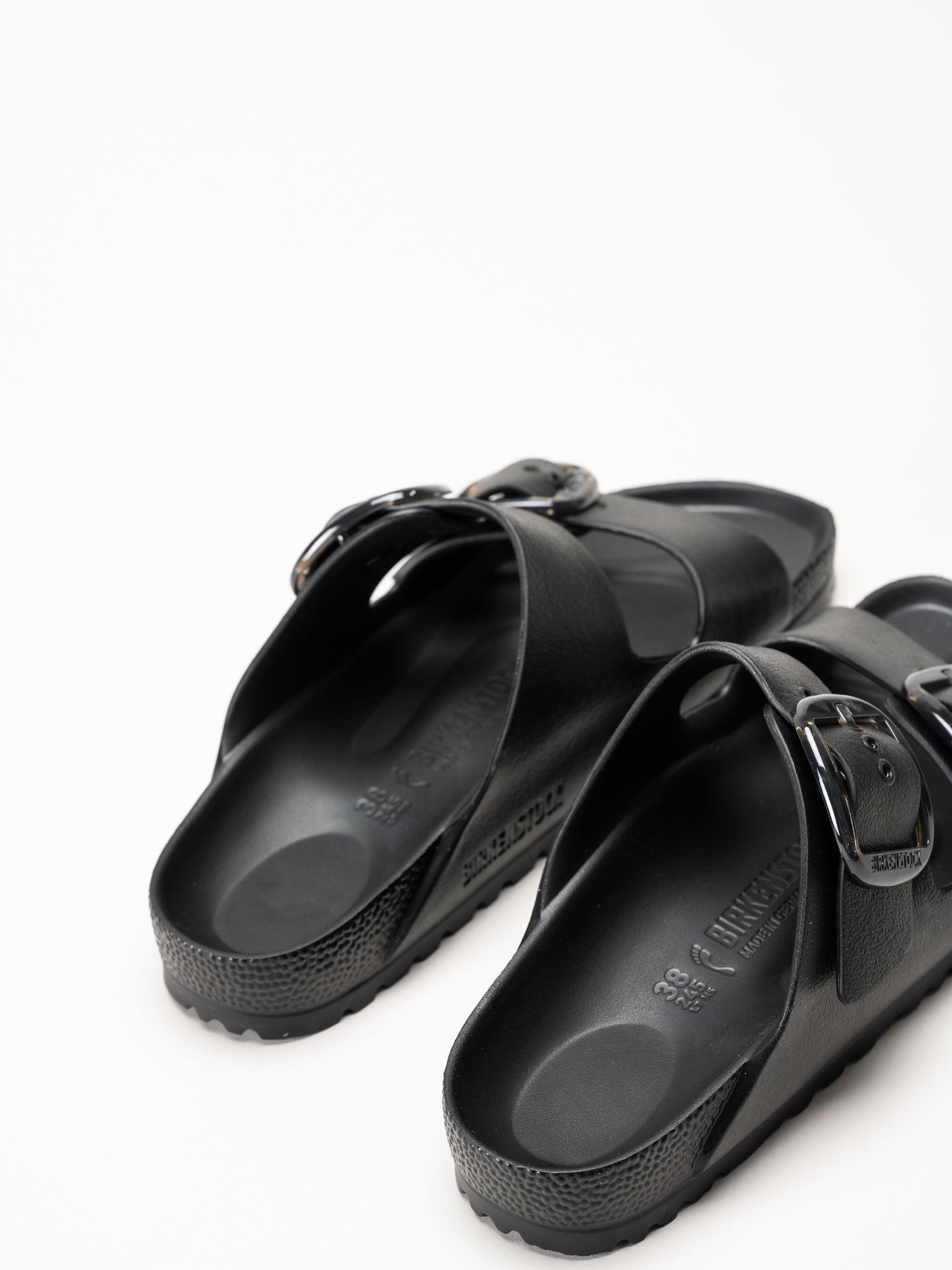 Birkenstock - Arizona Big Buckle - Svarta slip in sandaler med spännen