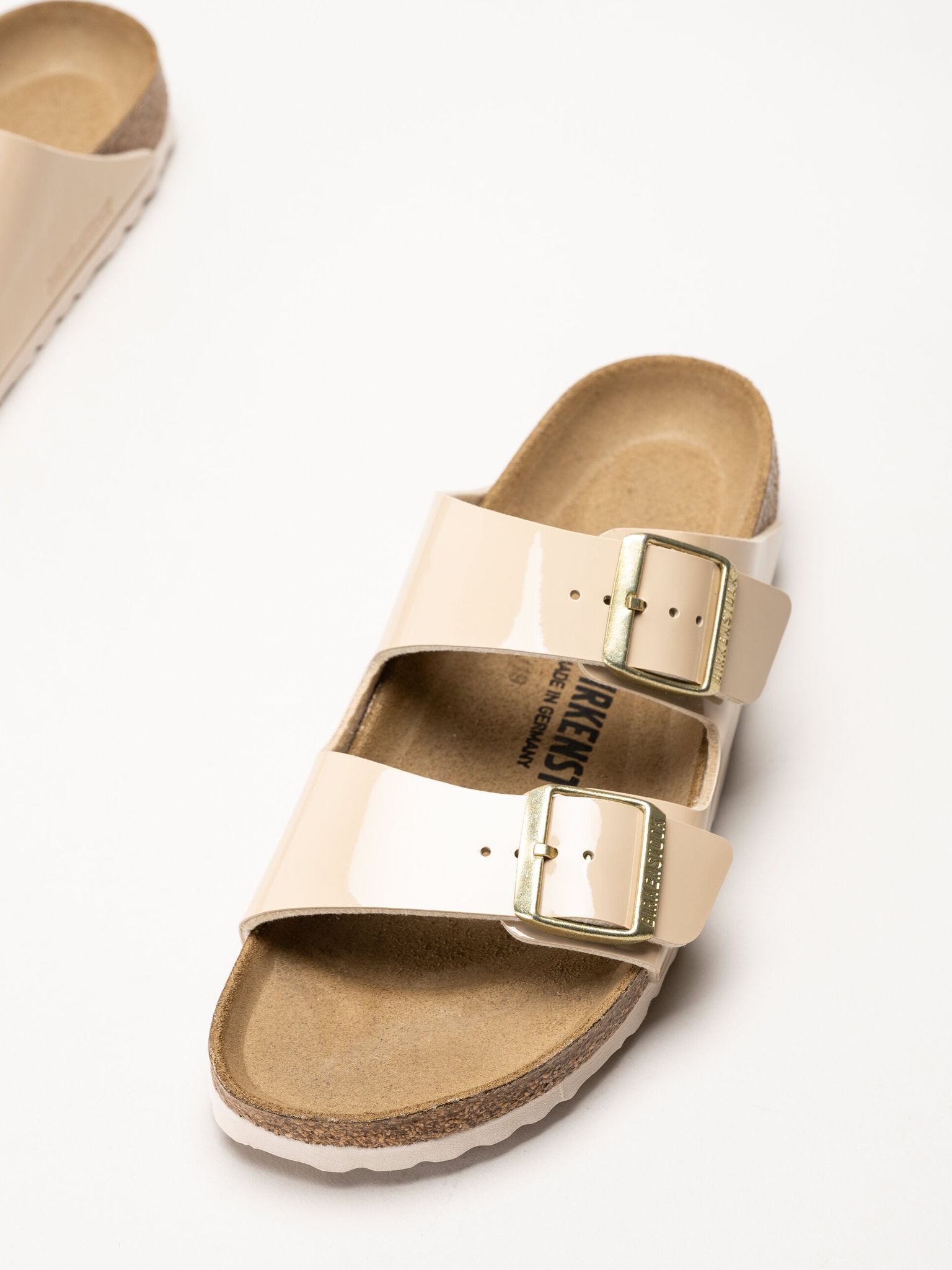 Birkenstock - Arizona Birko-Flor Patent - Beige slip in sandaler