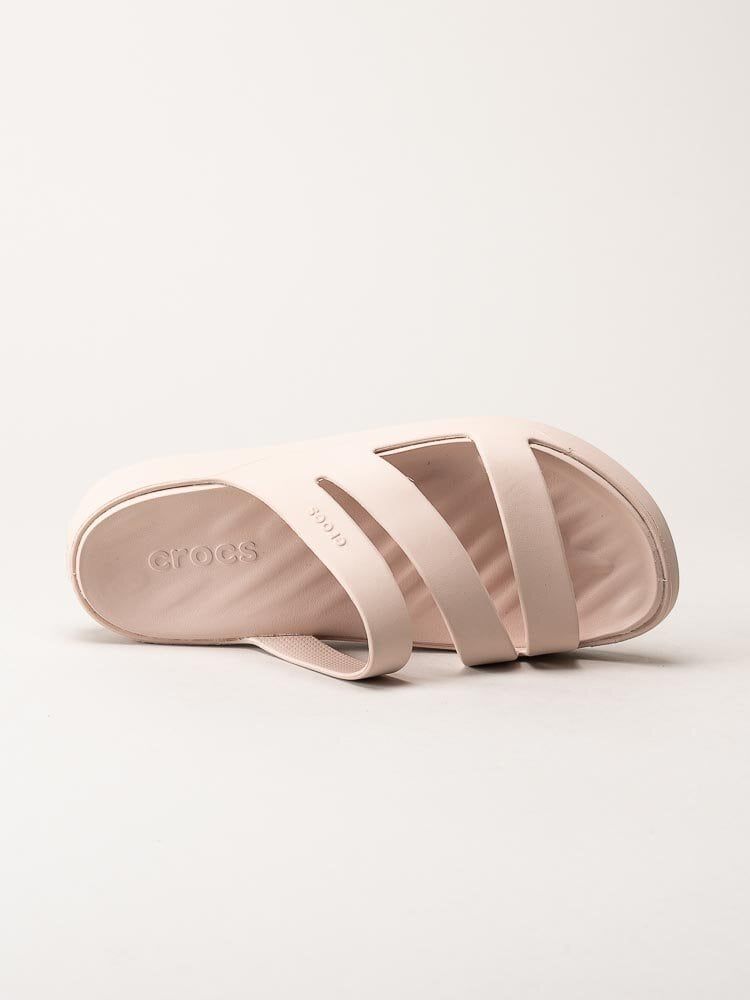 Crocs - Getaway Strappy - Ljusrosa sandaler