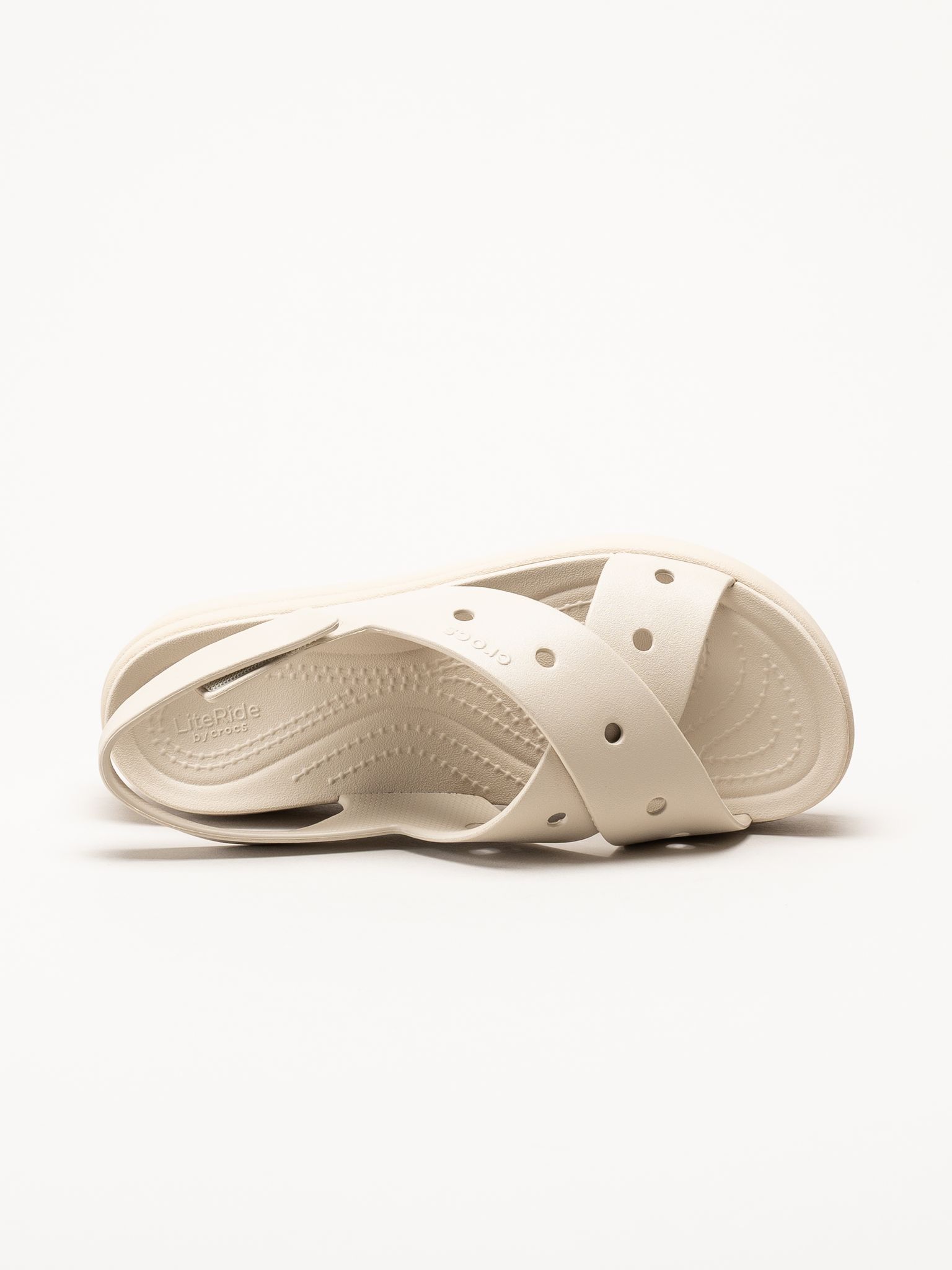Crocs - Brooklyn - Ljusbeige platåsandaler