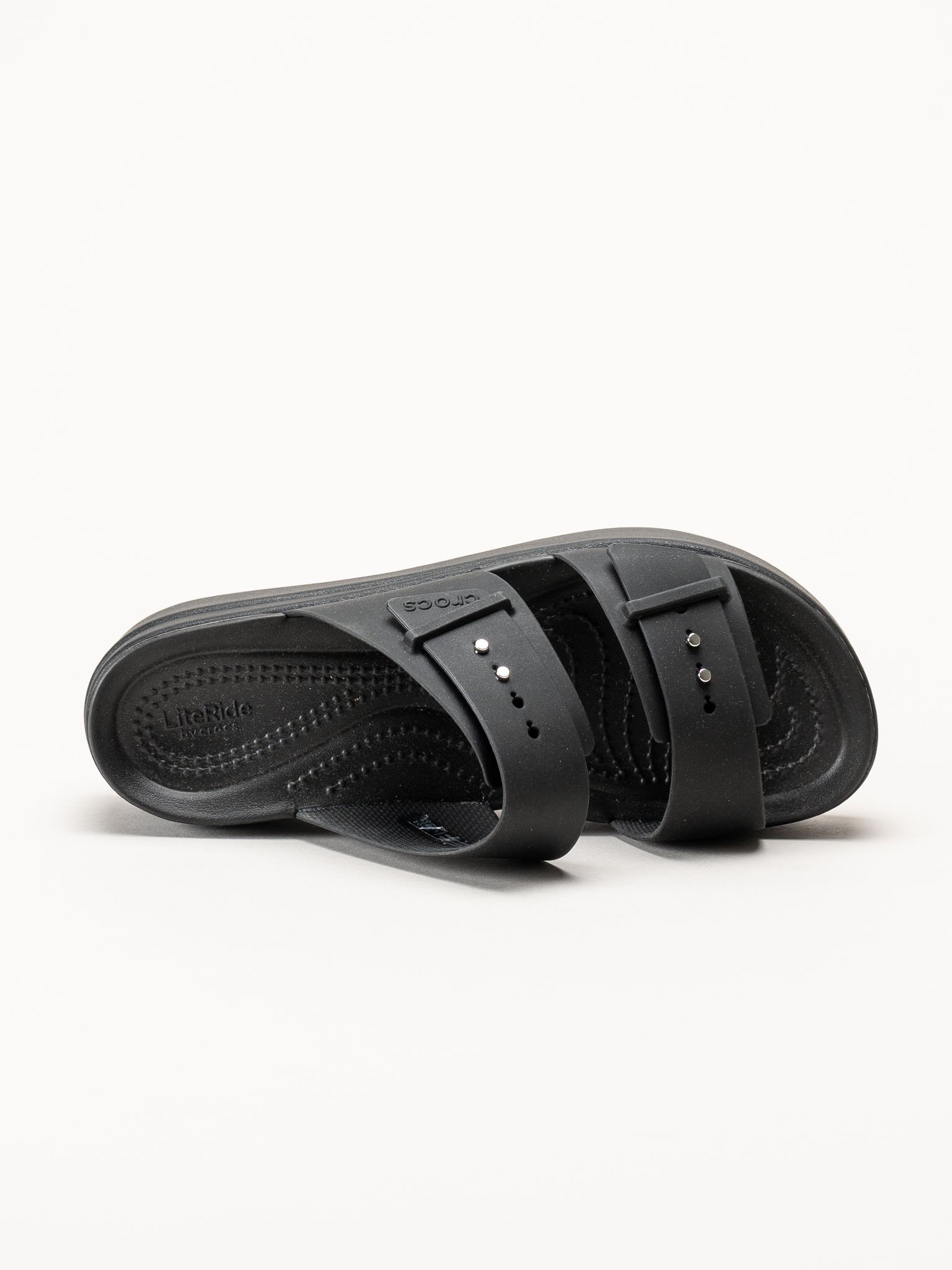 Crocs - Brooklyn Buckle - Svarta platå slip in