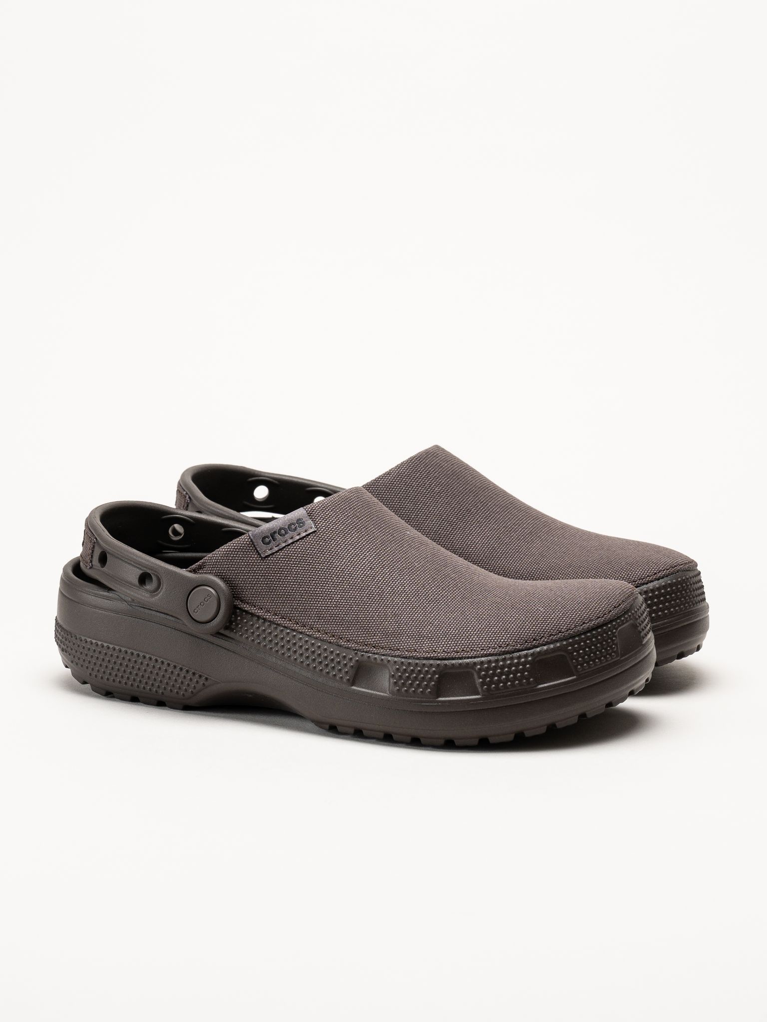 Crocs - Classic Crafted Clog - Mörkbruna slip in tofflor