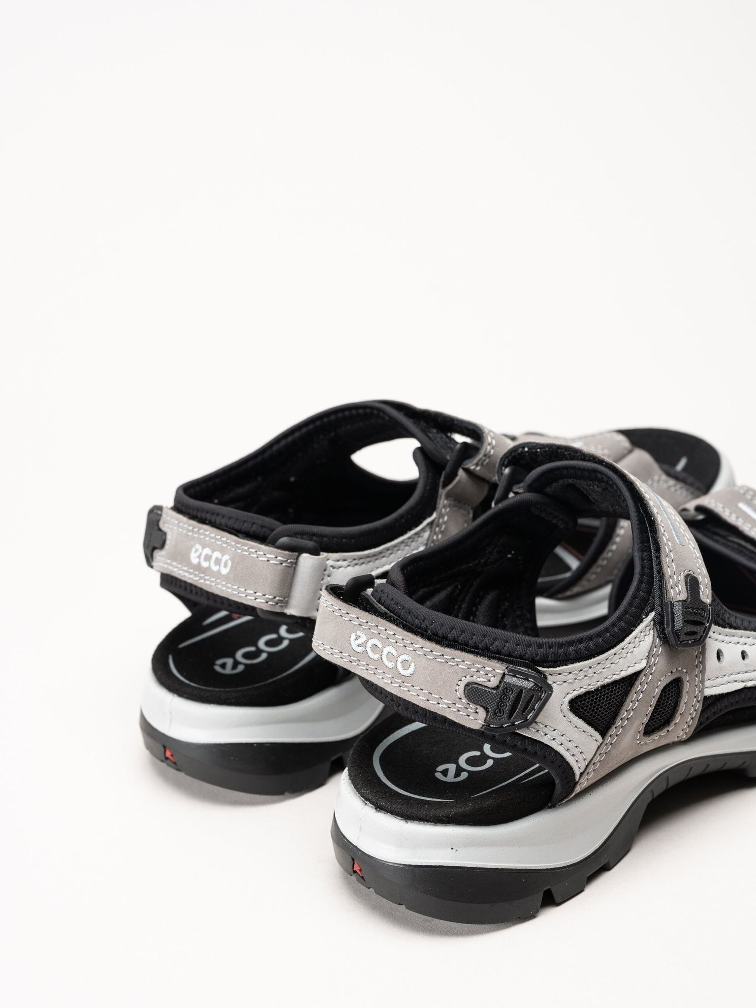 Ecco - Offroad Yucatan - Grå sandaler i nubuck