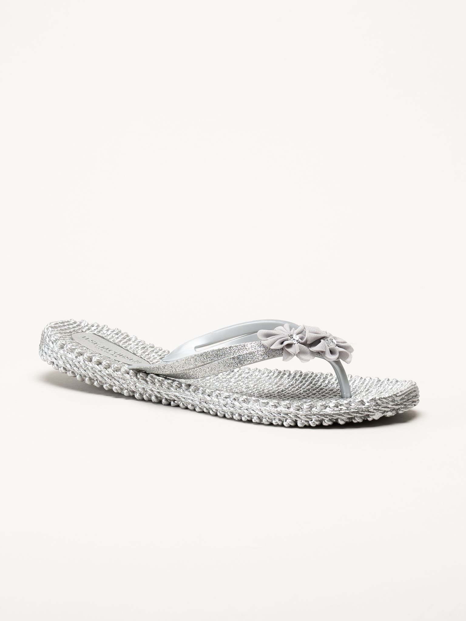 Ilse Jacobsen - Cheerful18F - Silverfärgade flip flops