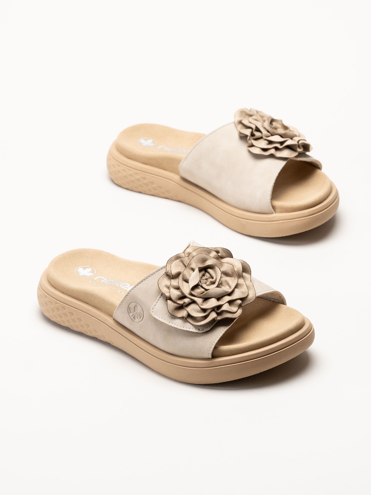 Rieker - Beige sandaler med rosett