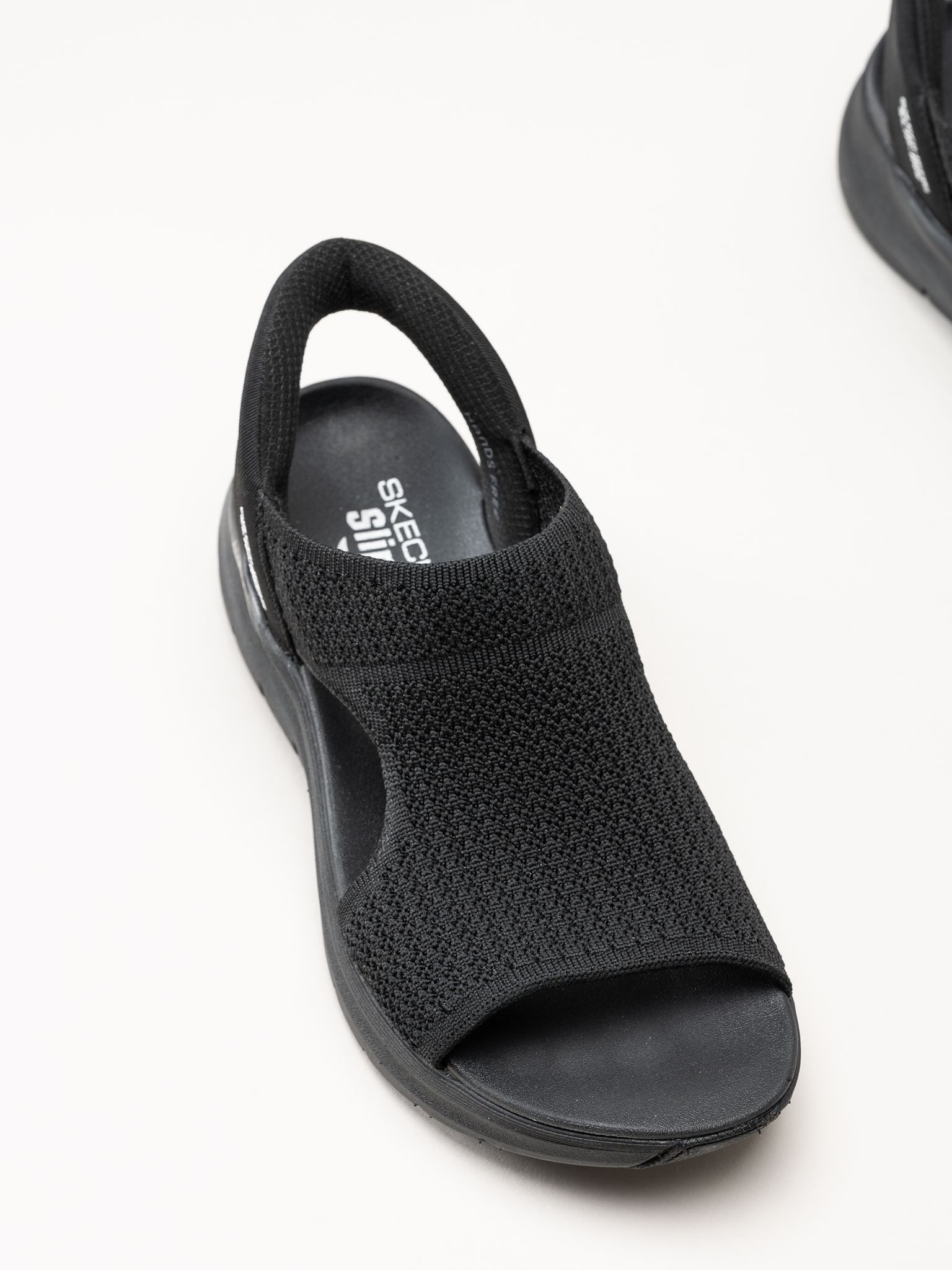 Skechers - Arch Fit - Svarta slip-in sandaler
