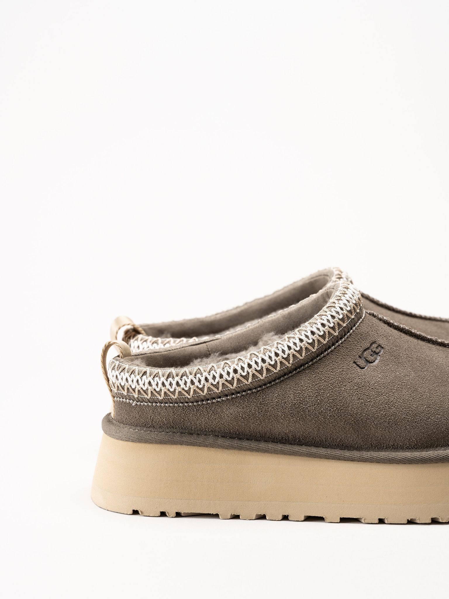 UGG - W Tazz II - Bruna fårskinnsfodrade tofflor