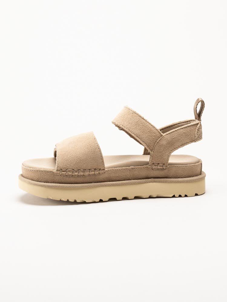 UGG - W Goldenstar - Ljusbeige platåsandaler i mocka