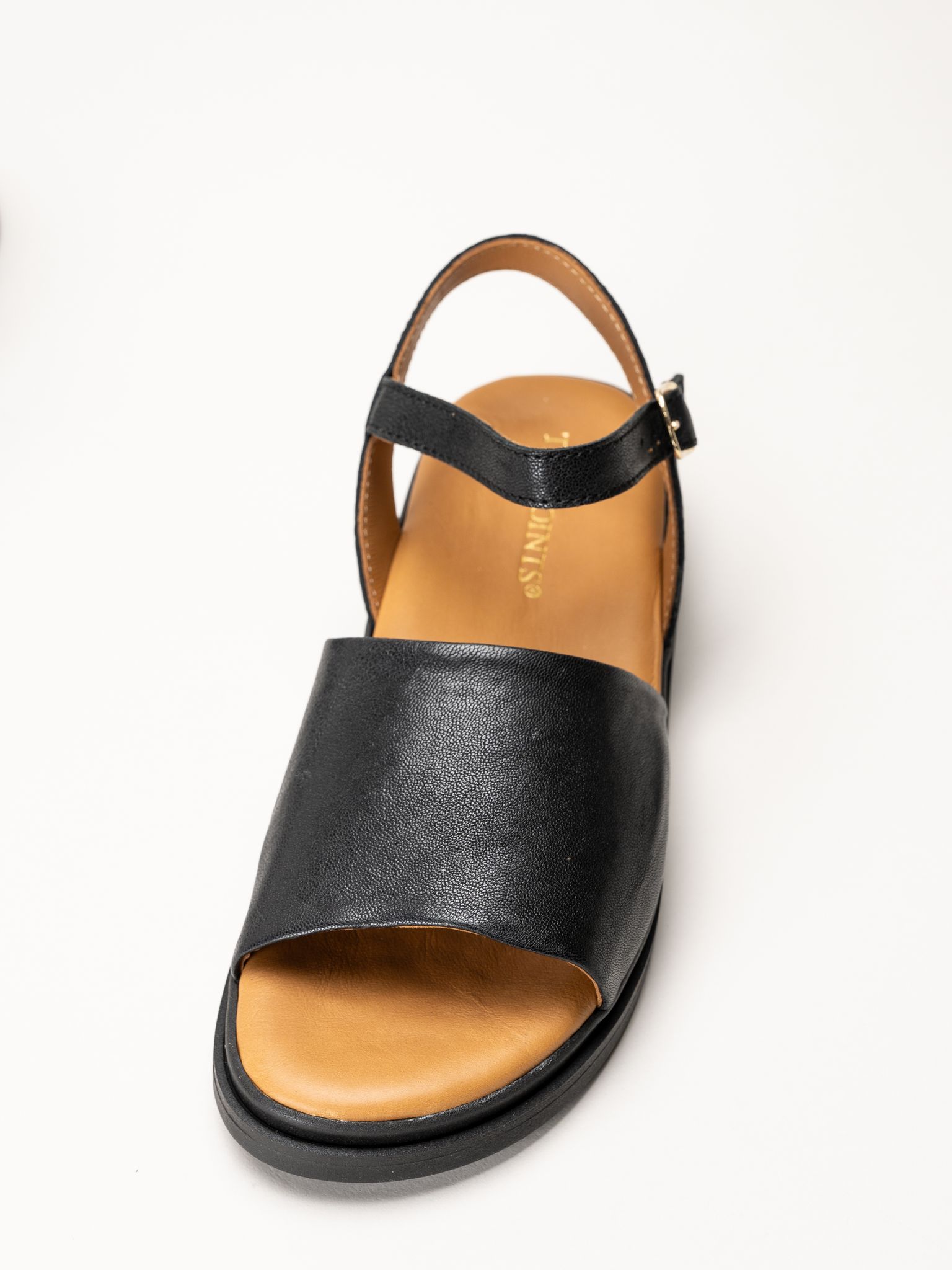 Ten Points - Alma - Svarta sandaler