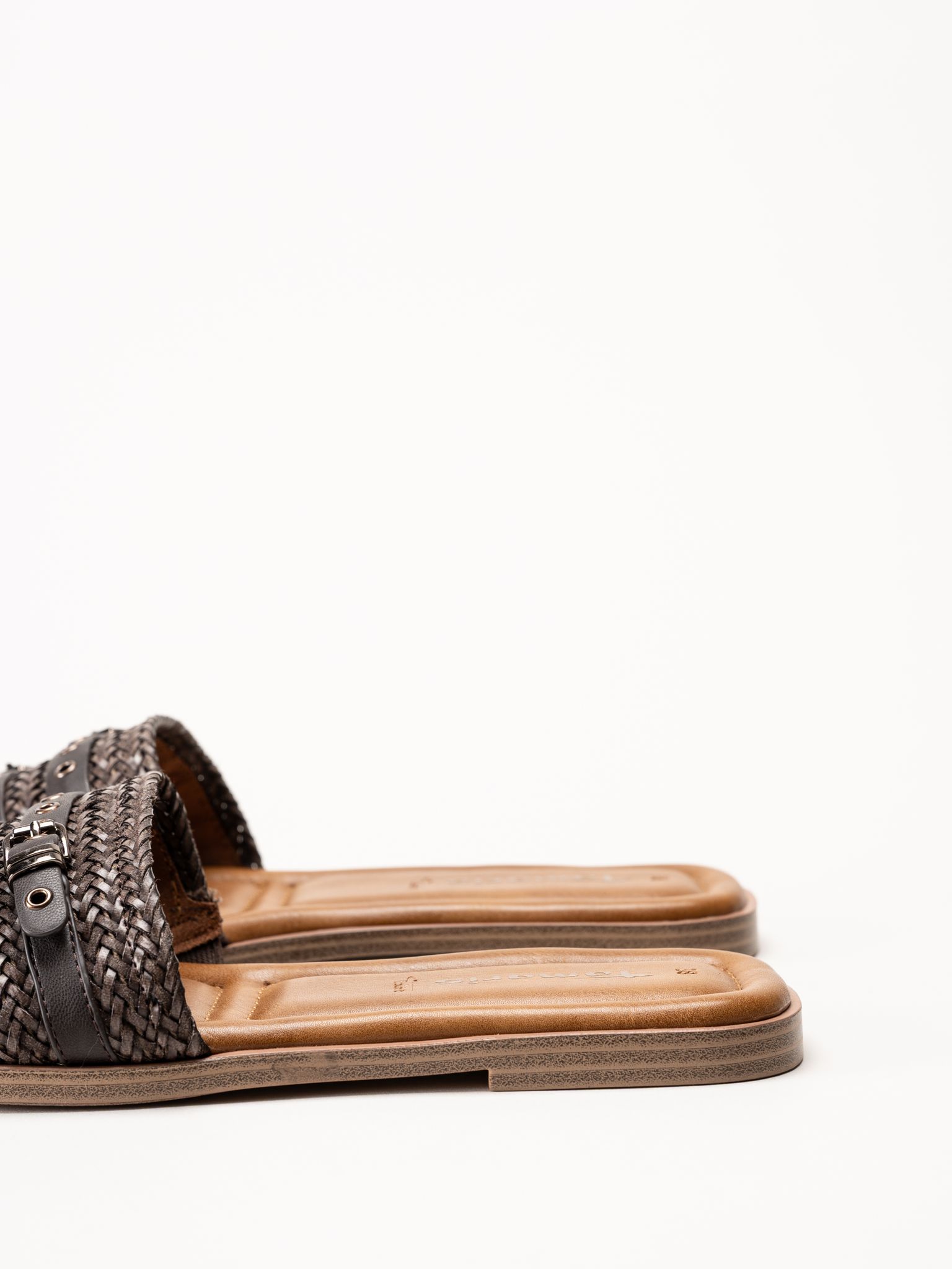 Tamaris - Mörkbruna slip in sandaler
