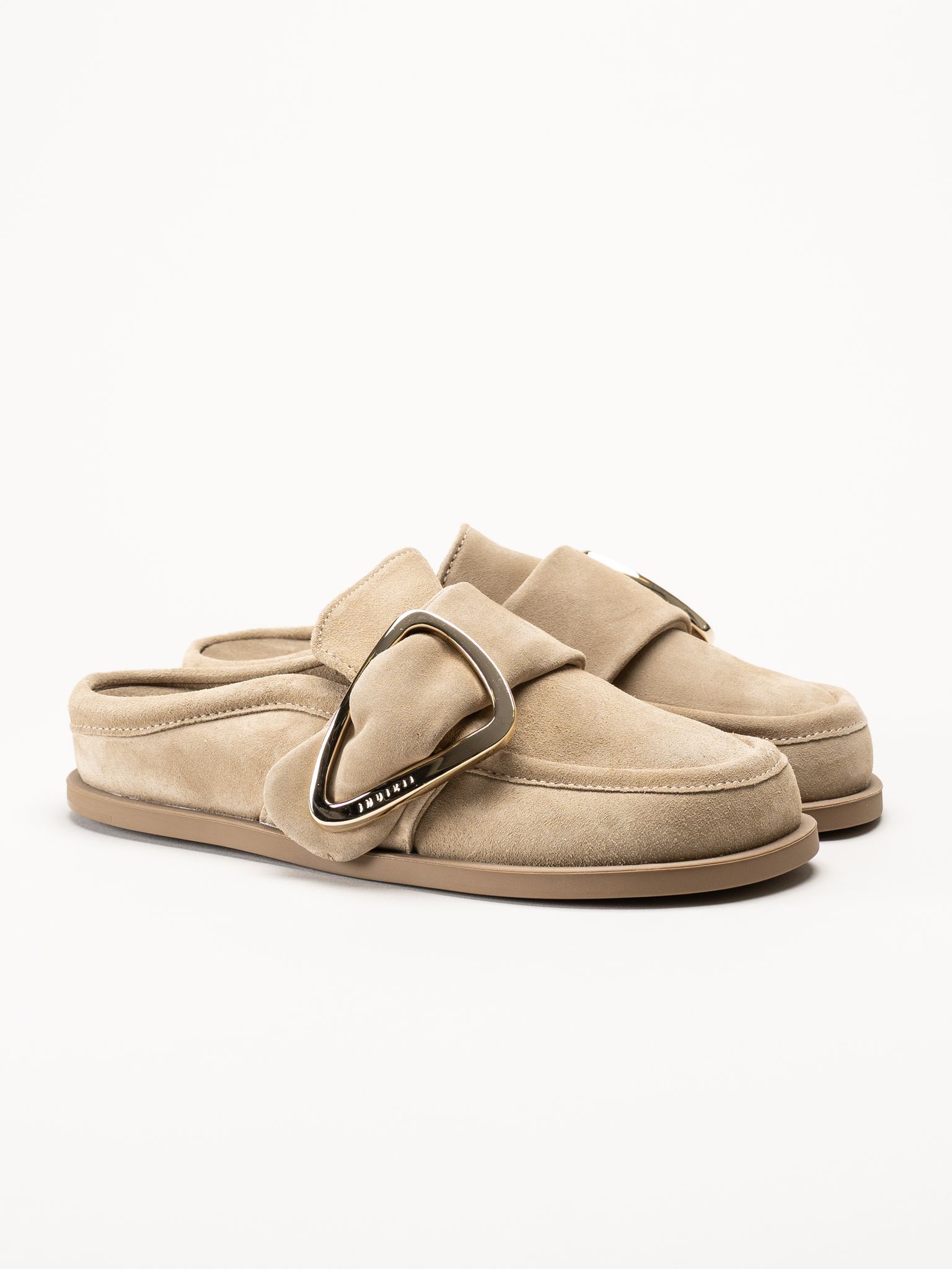 Inuikii - Mule Soft - Beige mule med guldigt spänne