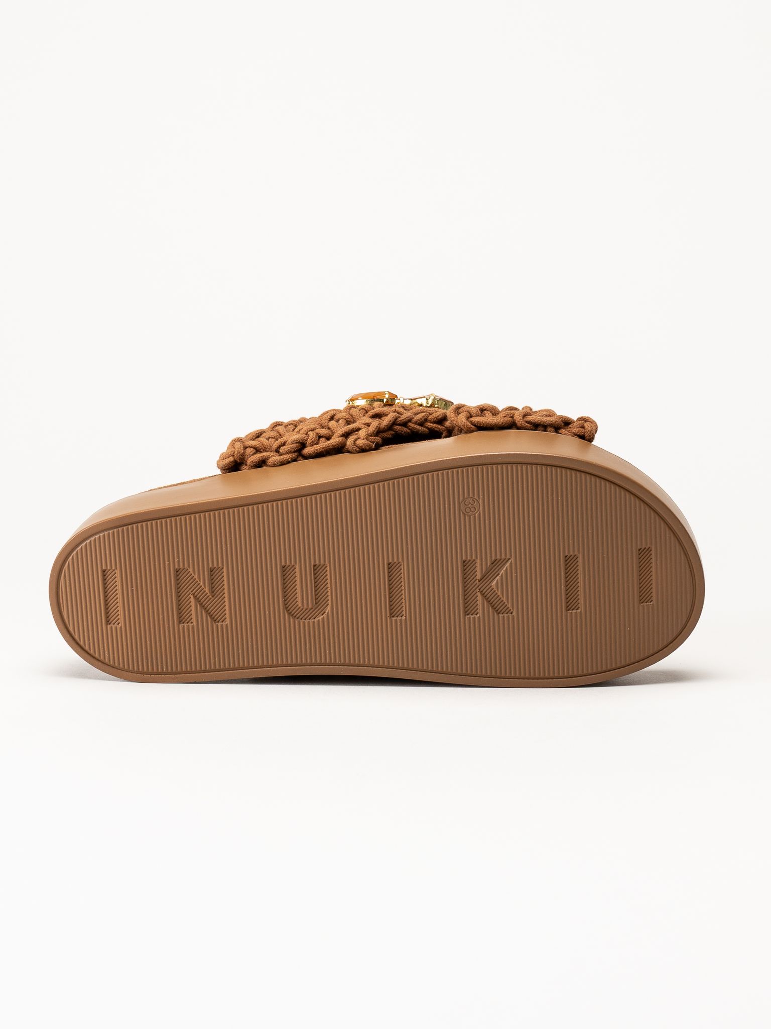 Inuikii - Woven Stones - Bruna sandaler i virkad textil