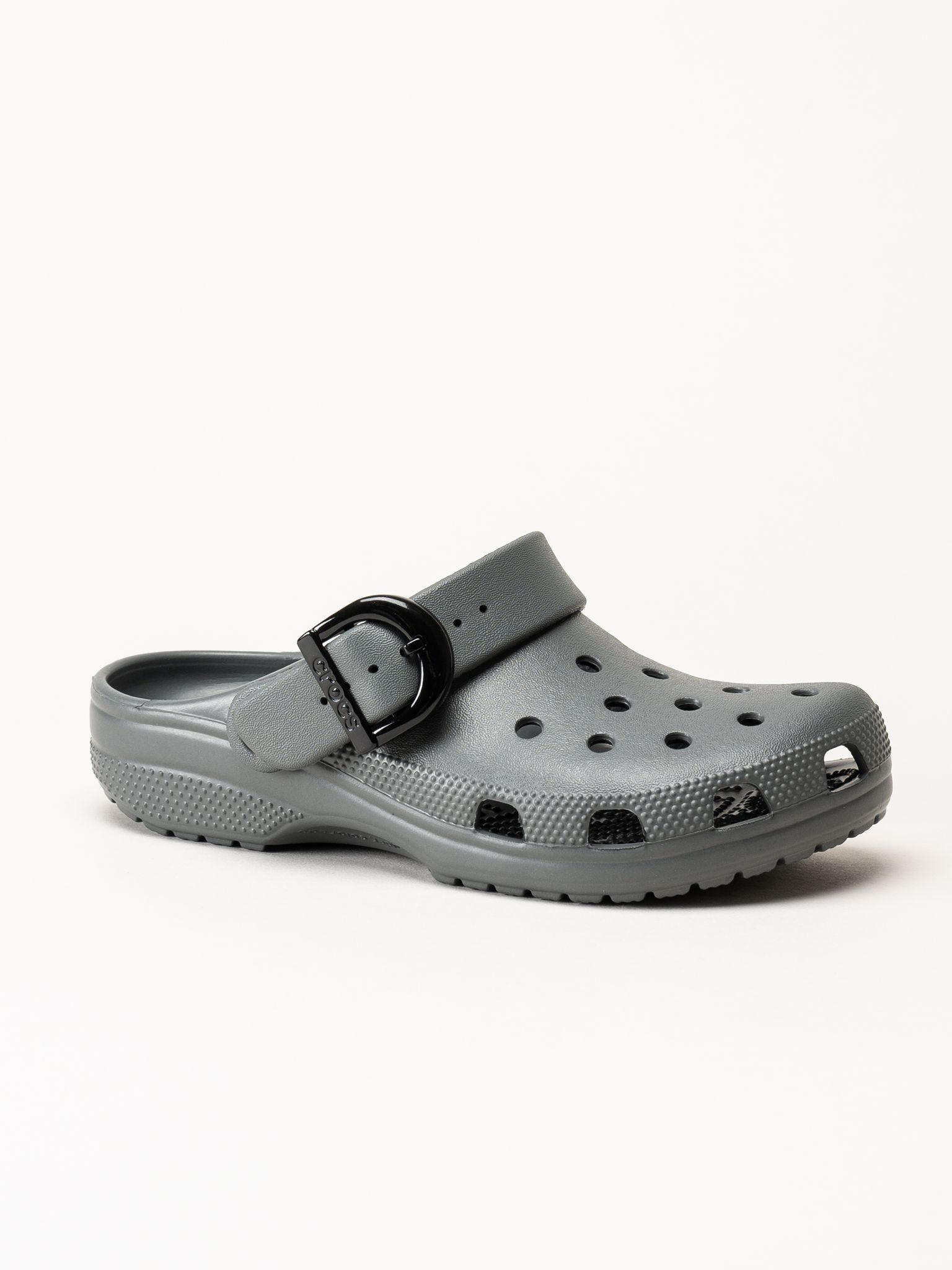 Crocs - Classic Buckle Clog - Grå slip in tofflor