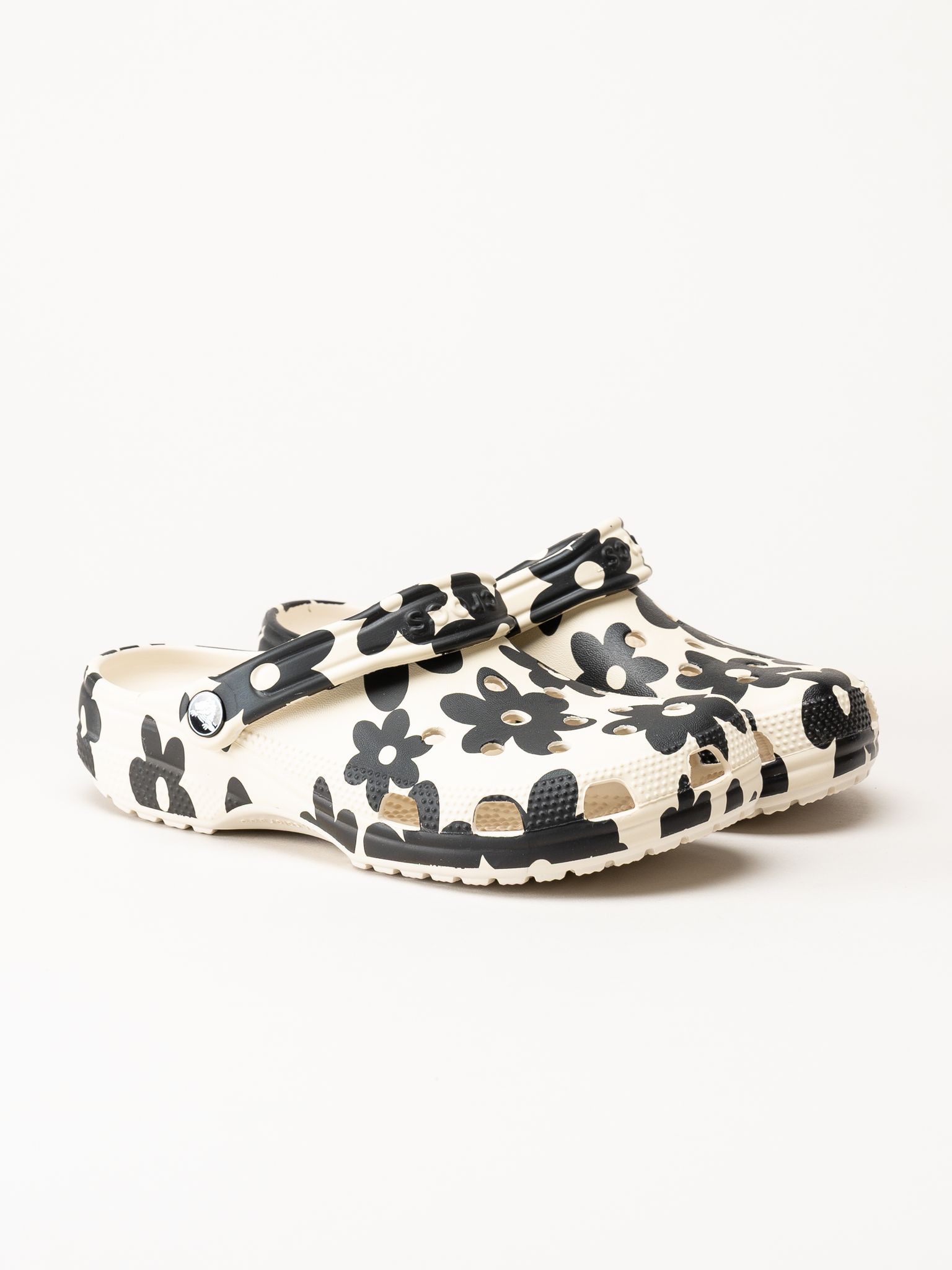 Crocs - Classic Pop Petals Clog - Vit/svarta slip in tofflor