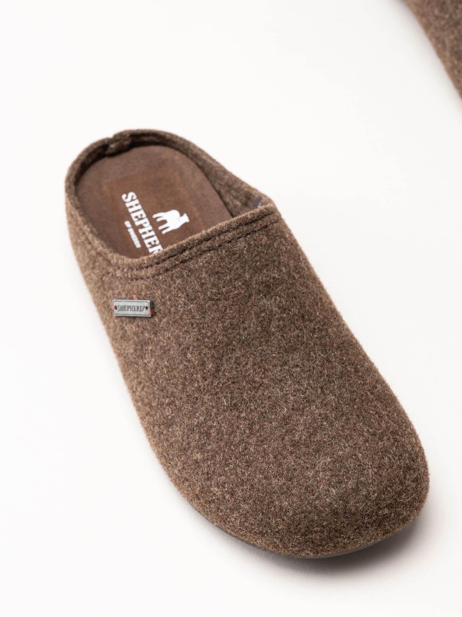 Shepherd - Cilla - Bruna slip in tofflor