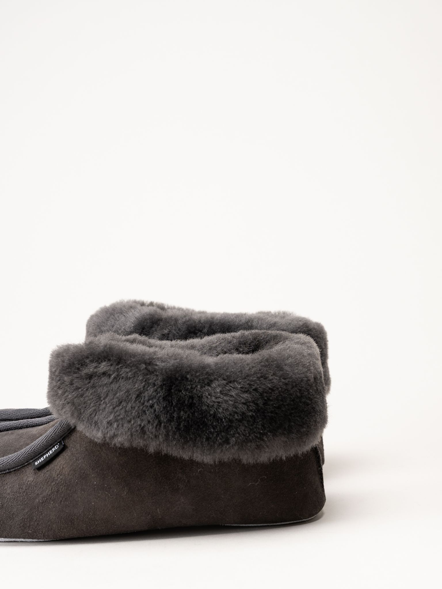 Shepherd - Moa - Grå fårskinnstofflor