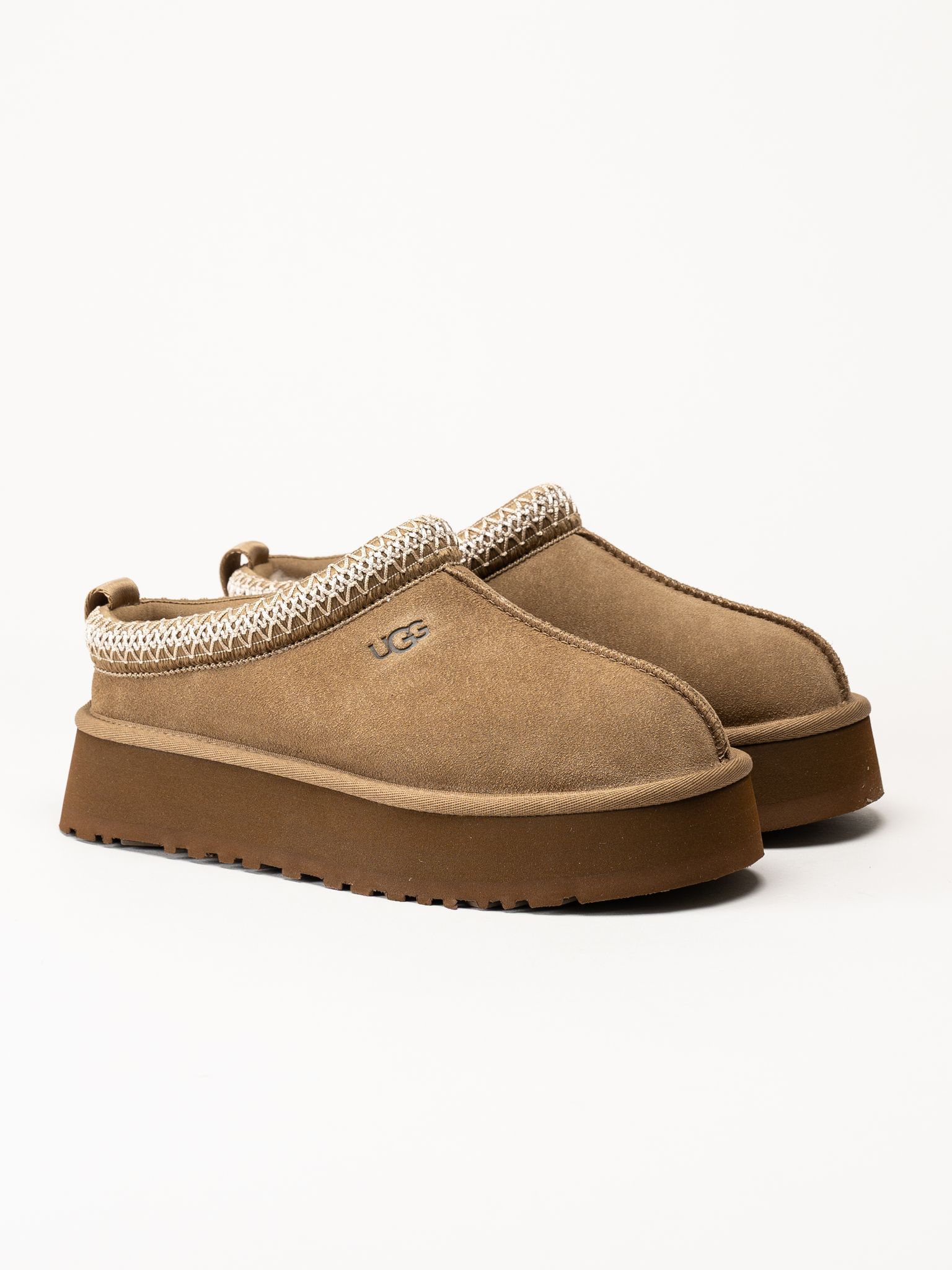 UGG - Tazz II - Ljusbruna fodrade tofflor