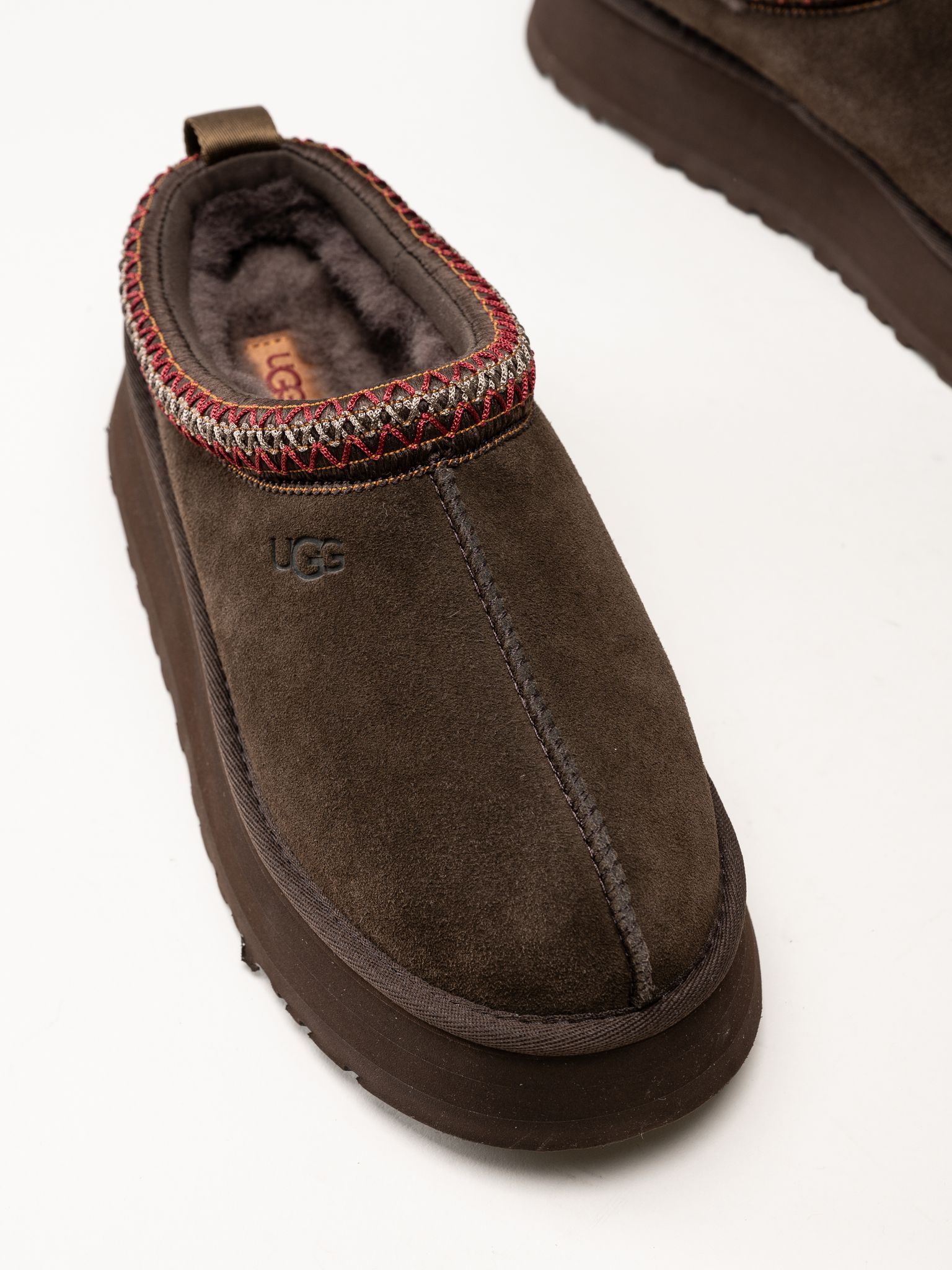 UGG - Tazz II - Mörkbruna fodrade tofflor