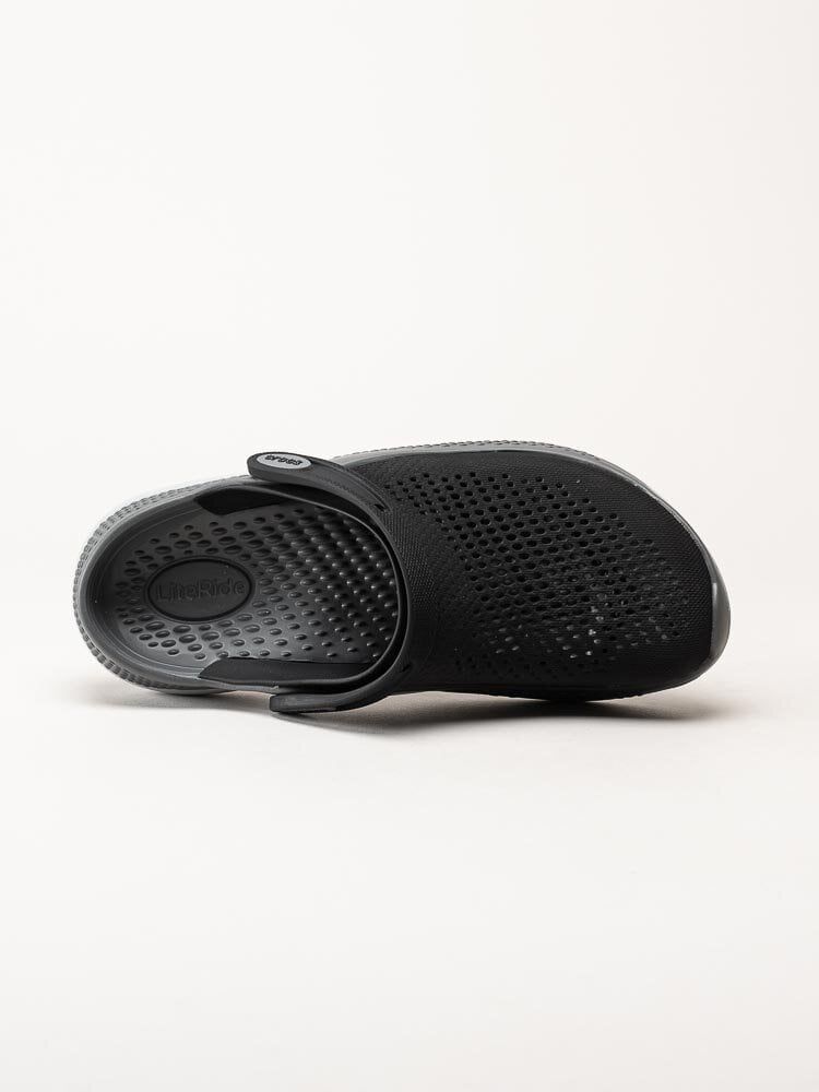 Crocs - LiteRide 360 Clog - Svarta badtofflor