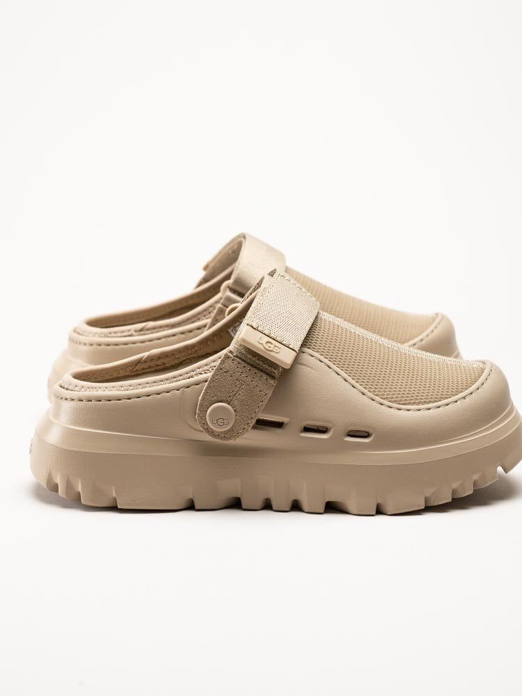 UGG - M PeakMod - Beige clogs med platå