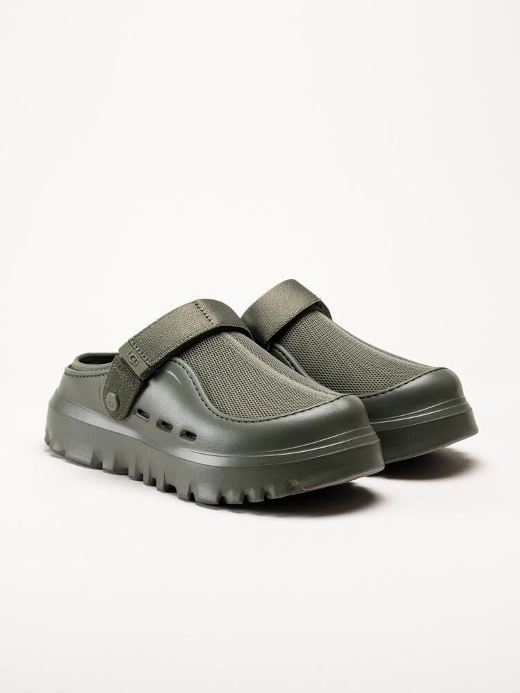 UGG - M PeakMod - Gröna clogs med platå