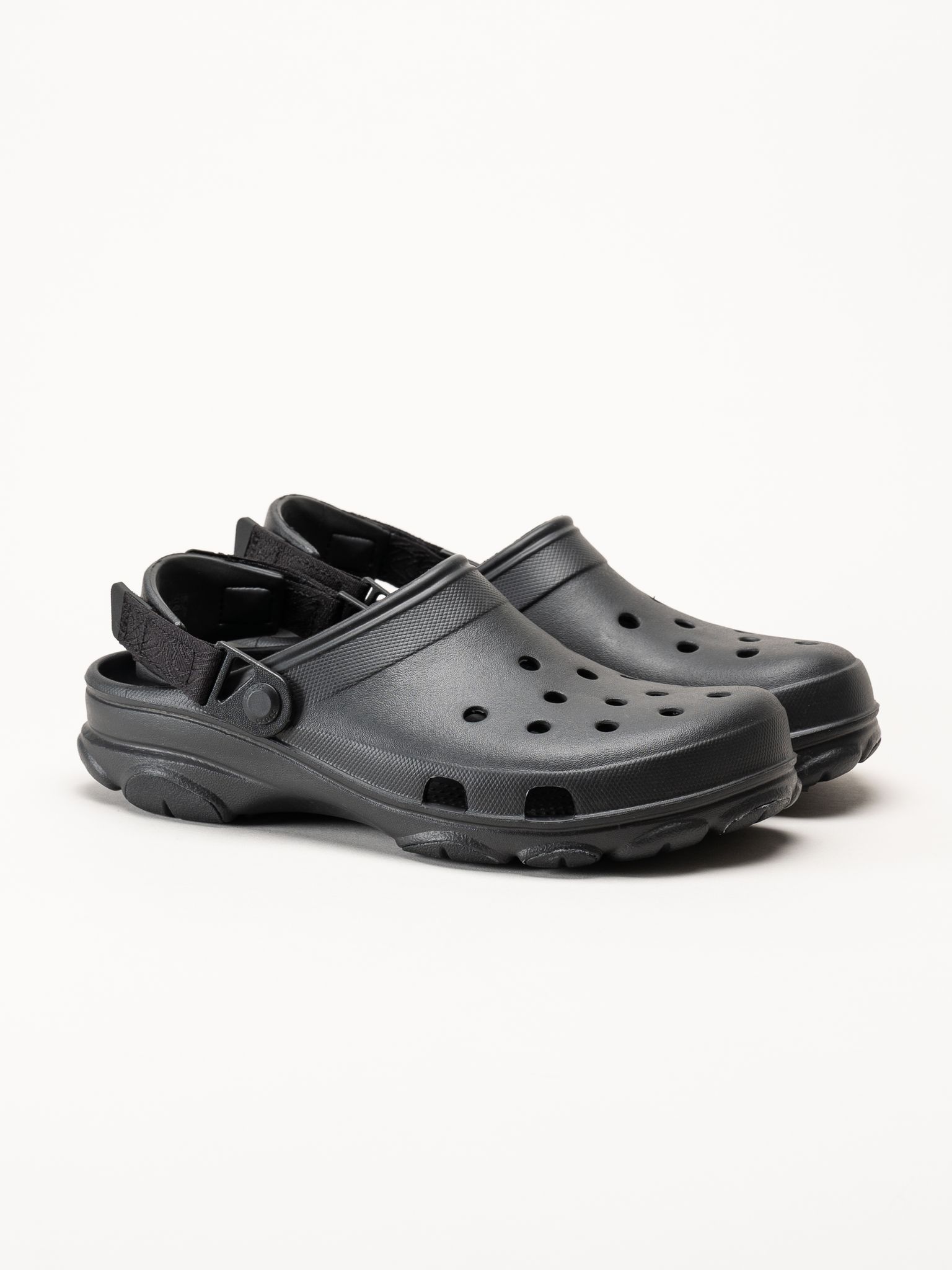 Crocs - All Terrain Clog - Svarta slip in tofflor