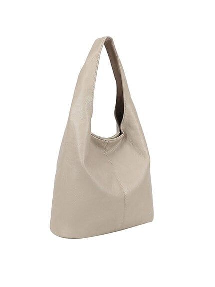 Ulrika Design - Ulrika Fur A-Line tote - Beige axelväska i mjuk skinnimitation