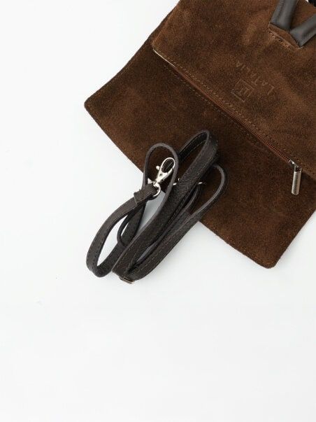 Latalia - Barletta suede - Mörkbrun handväska i mocka