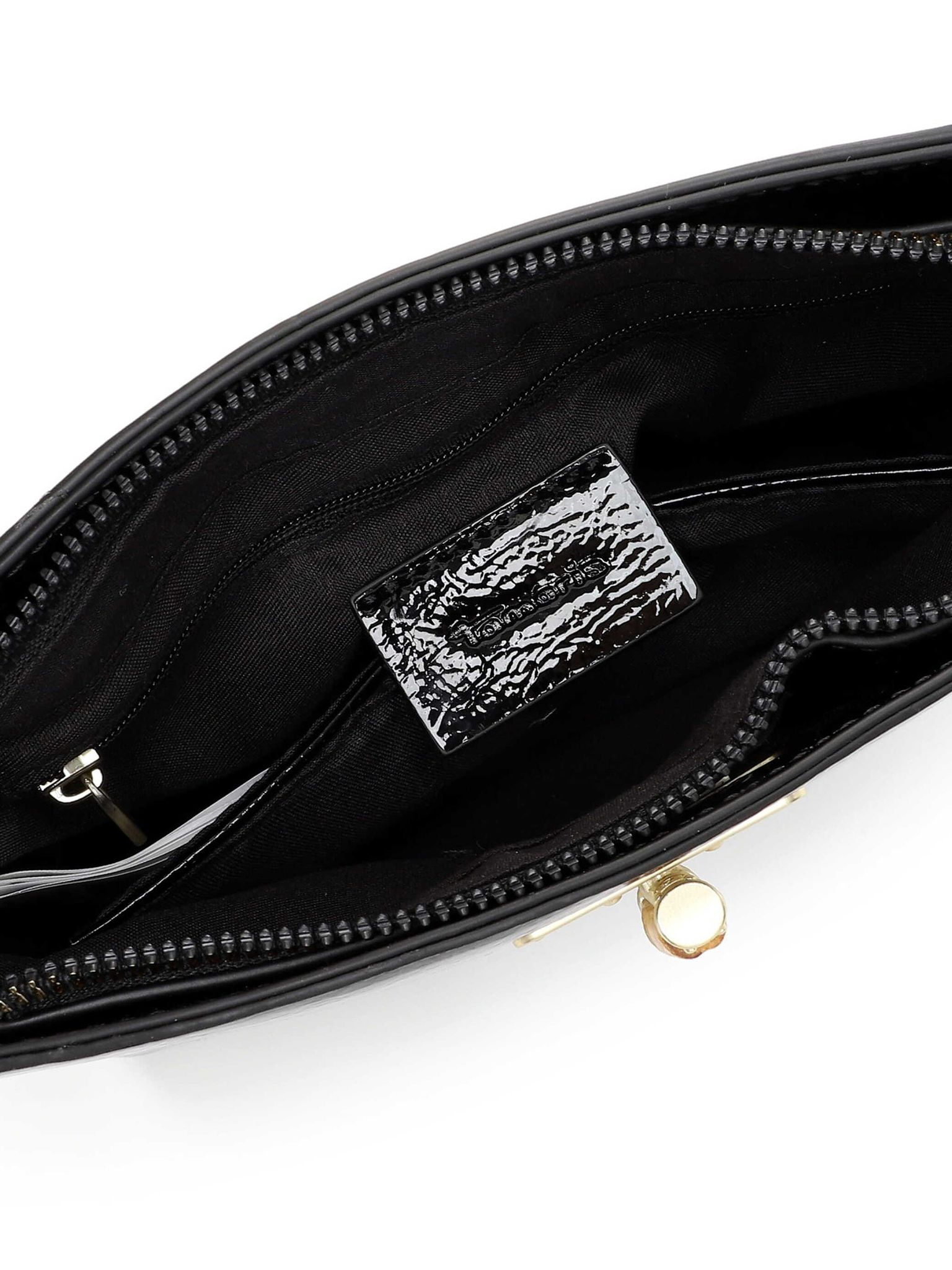 Tamaris Bags - Kristine Handbag with zipper - Svart mindre handväska i lacksyntet