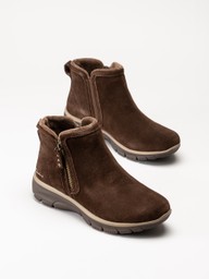 Bruna ankelboots i mocka med mjukt foder och sidodragkedjor