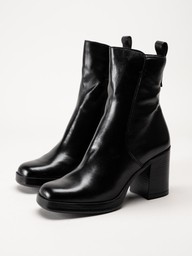 Mjus - Svarta boots