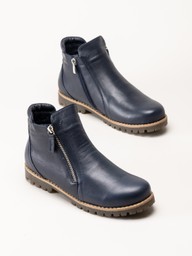 Charlotte of Sweden - Blå boots