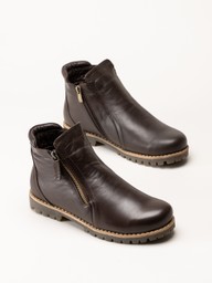 Charlotte of Sweden - Mörkbruna boots