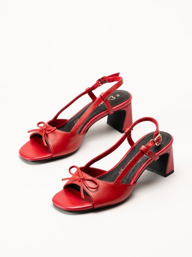 Marco Tozzi - Röda sandaletter