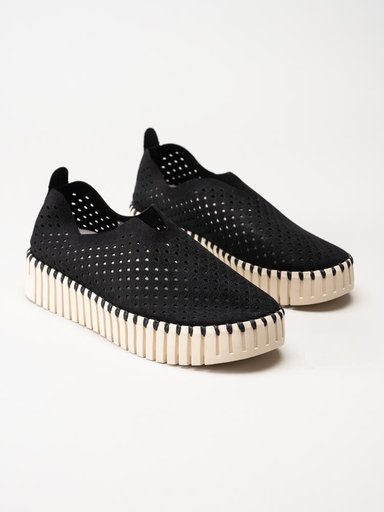 Ilse Jacobsen - Tulip3373 - Svarta slip on skor med perforering