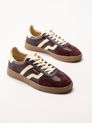 Gant Footwear - Cuzima Sneaker - Vinröda retro sneakers i skinn och mocka