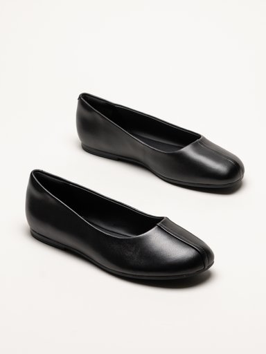 Clarks - Livia Lily - Svarta ballerinaskor