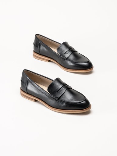 Caprice - Svarta pennyloafers i skinn