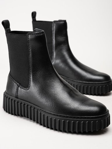Clarks - Torhill Maple D - Svarta chelsea boots i skinn