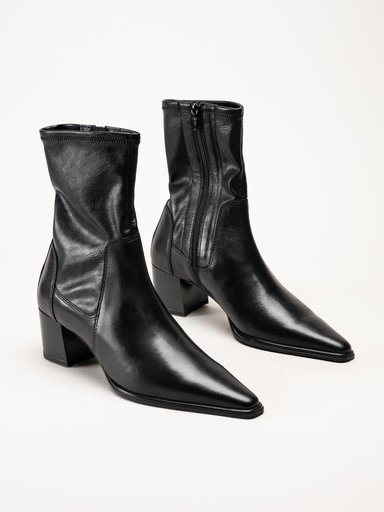 Vagabond - Giselle - Svarta stövletter i skinn