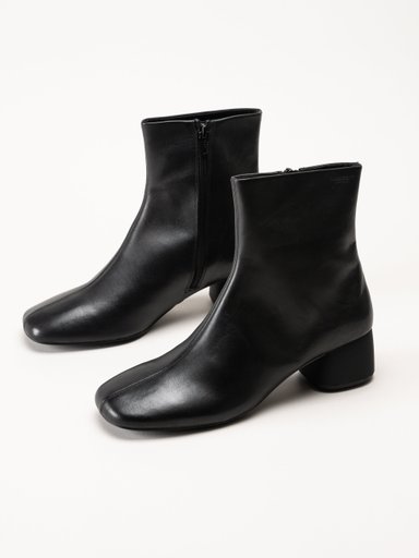 Vagabond - Livia - Svarta stövletter i skinn