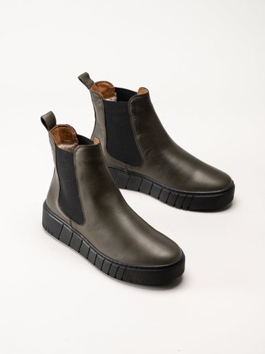 Rosa Negra - Gröna fodrade chelsea boots i skinn