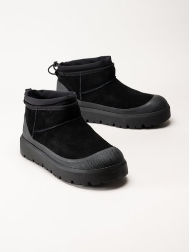 UGG - M Cl Ultra Mini Weather Hybrid - Svarta ullfodrade boots