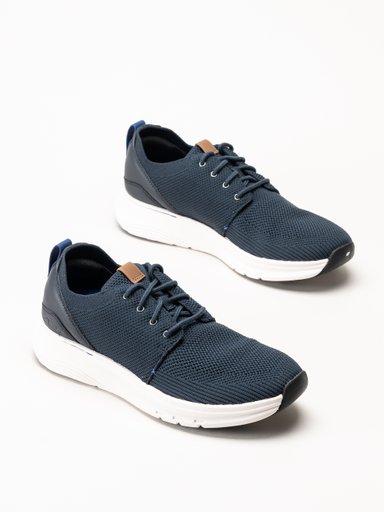 Clarks - Motion Trek MX - Marinblå sneakers i stickad text