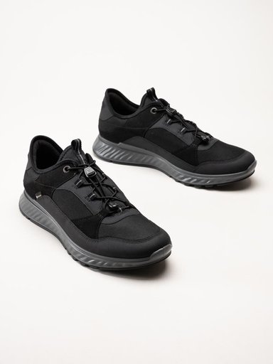 Ecco - Exostride - Svarta sportiga sneakers med Gore-Tex