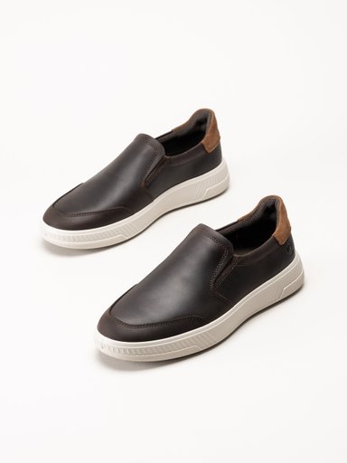 Ecco - Move - Mörkbruna slip on skor i oljat skinn