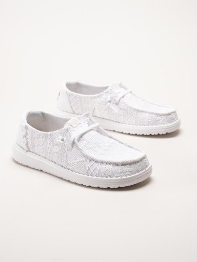 Hey Dude - Wendy Crochet Lace - Vita tygskor med virkade spetsdetaljer