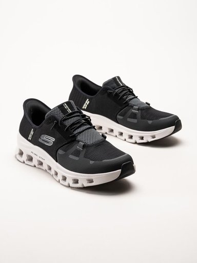 Skechers - Glide Step Pro - Svarta slip-ins sneakers i textil
